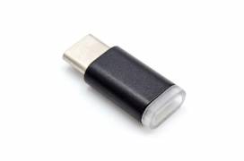 Produktbild: Adapter schwarz von USB Type C (m) auf Micro-USB (f)